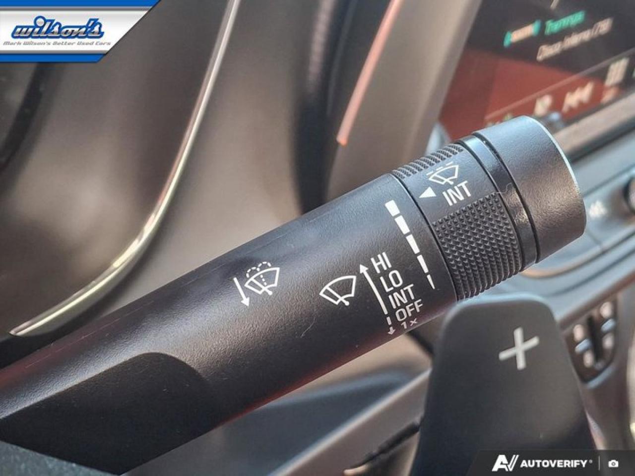 2018 Chevrolet Camaro 2LT Hot Wheels Edition! V6 | Heads Up Display | Sunroof | BOSE | Heated & Ventilated Leather Seats | Photo