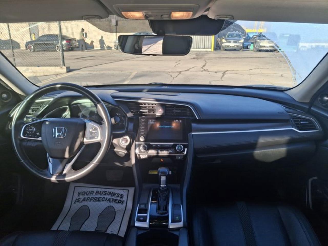 2019 Honda Civic Sedan Touring | Leather | Sunroof | Nav | Adaptive Cruise | Heated Seats | CarPlay + Android and More ! Photo