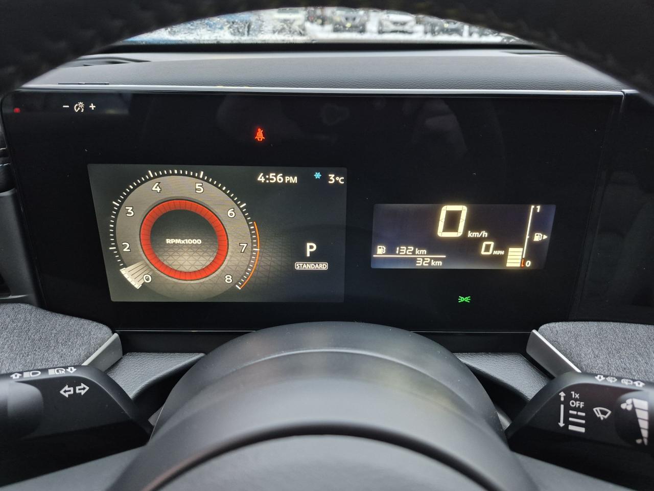 2026 Nissan Kicks SV Photo8