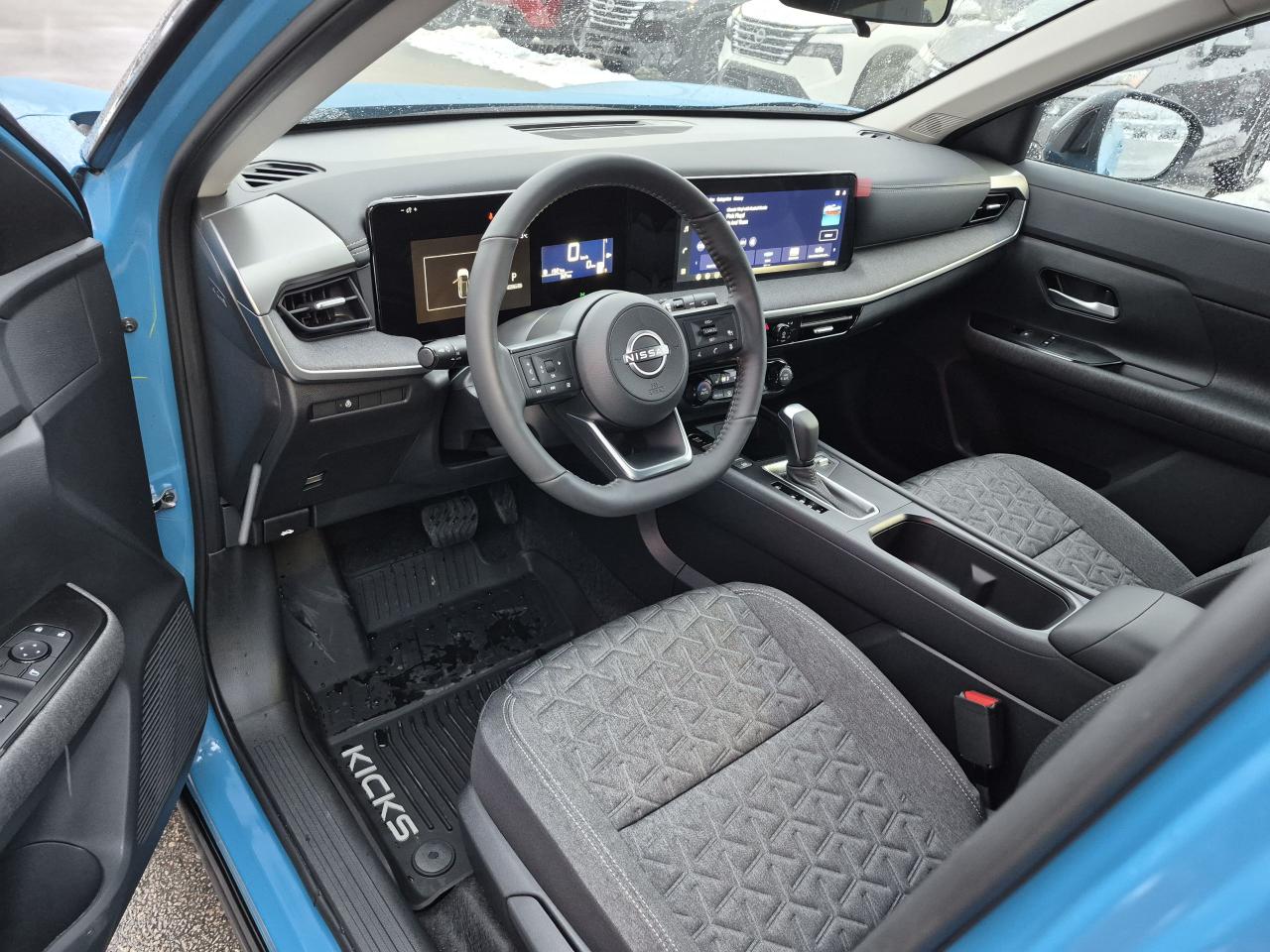 2026 Nissan Kicks SV Photo22