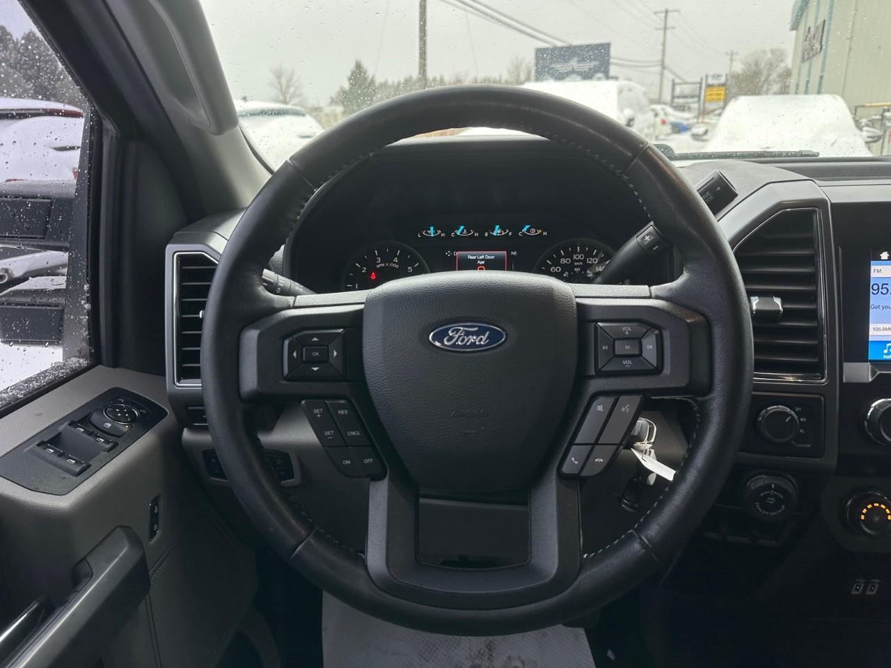 2019 Ford F-150 XLT 4WD SuperCrew 5.5' Box Photo
