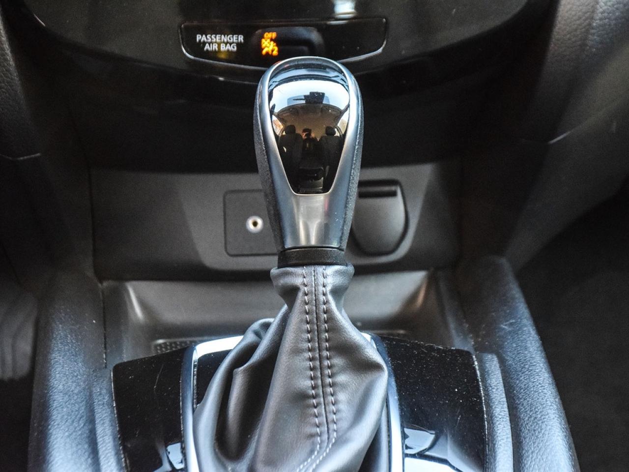 2023 Nissan Qashqai |S|CVT|HSEAT|BSPOT|17ALLOYS|APPLECARPLAY| Photo