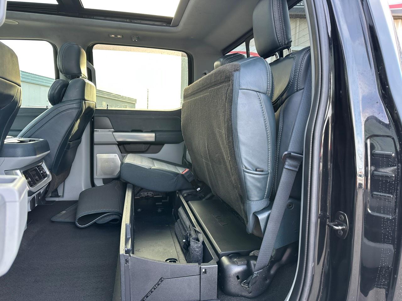 2023 Ford F-250 Super Duty SRW LIMITED 4WD CREW CAB 6.75' BOX Photo