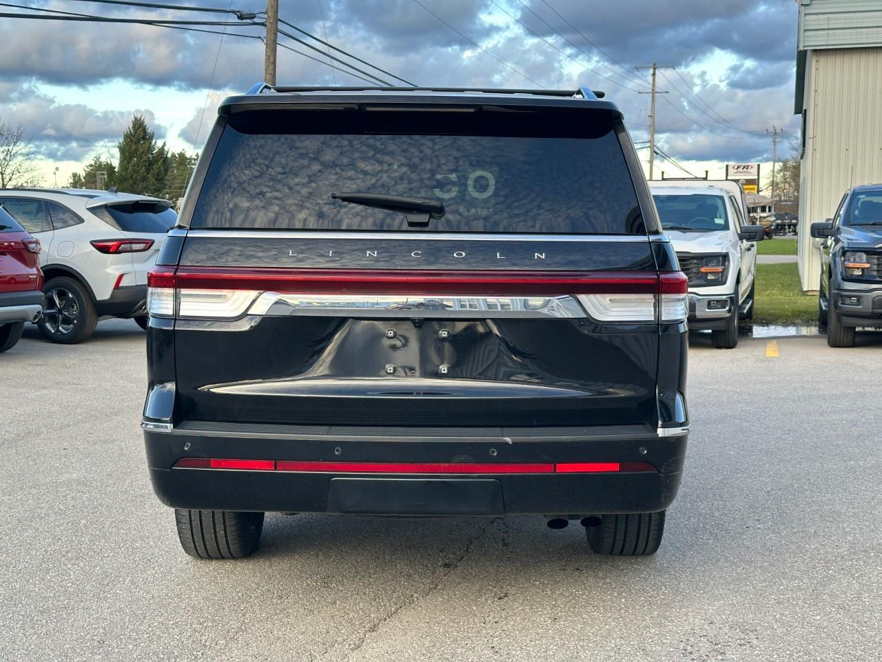 2022 Lincoln Navigator L Reserve 4x4 Photo