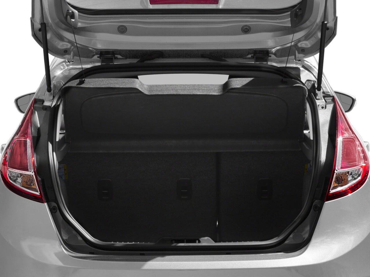 2015 Ford Fiesta 5dr HB SE Photo