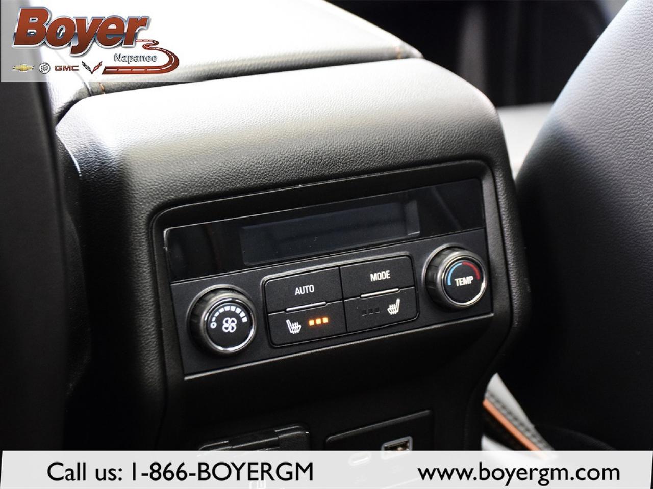 2023 GMC Acadia AWD AT4 Photo