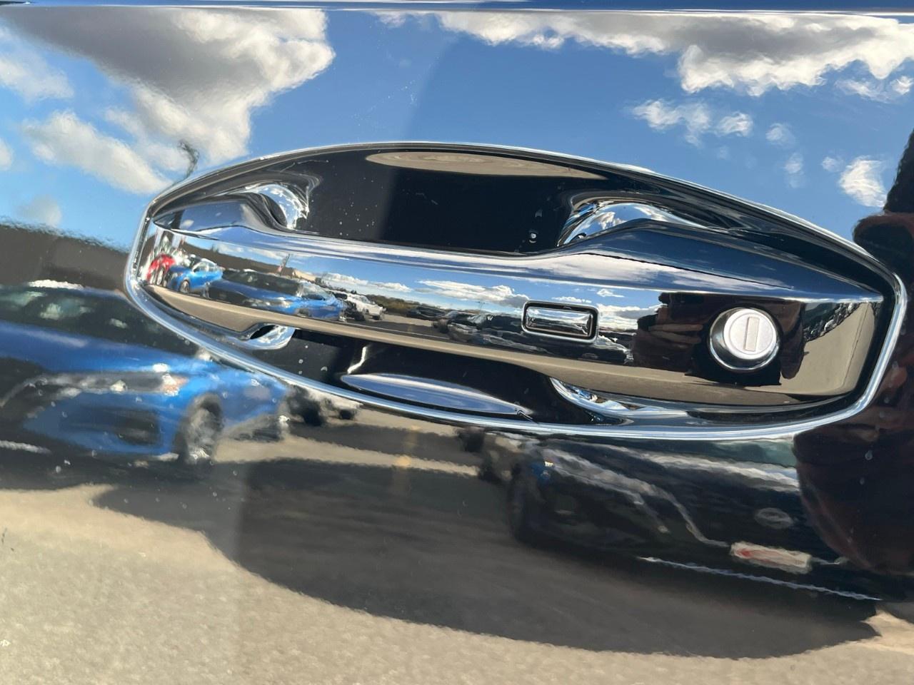 2026 Nissan Armada 4x4 PRO-4X Photo