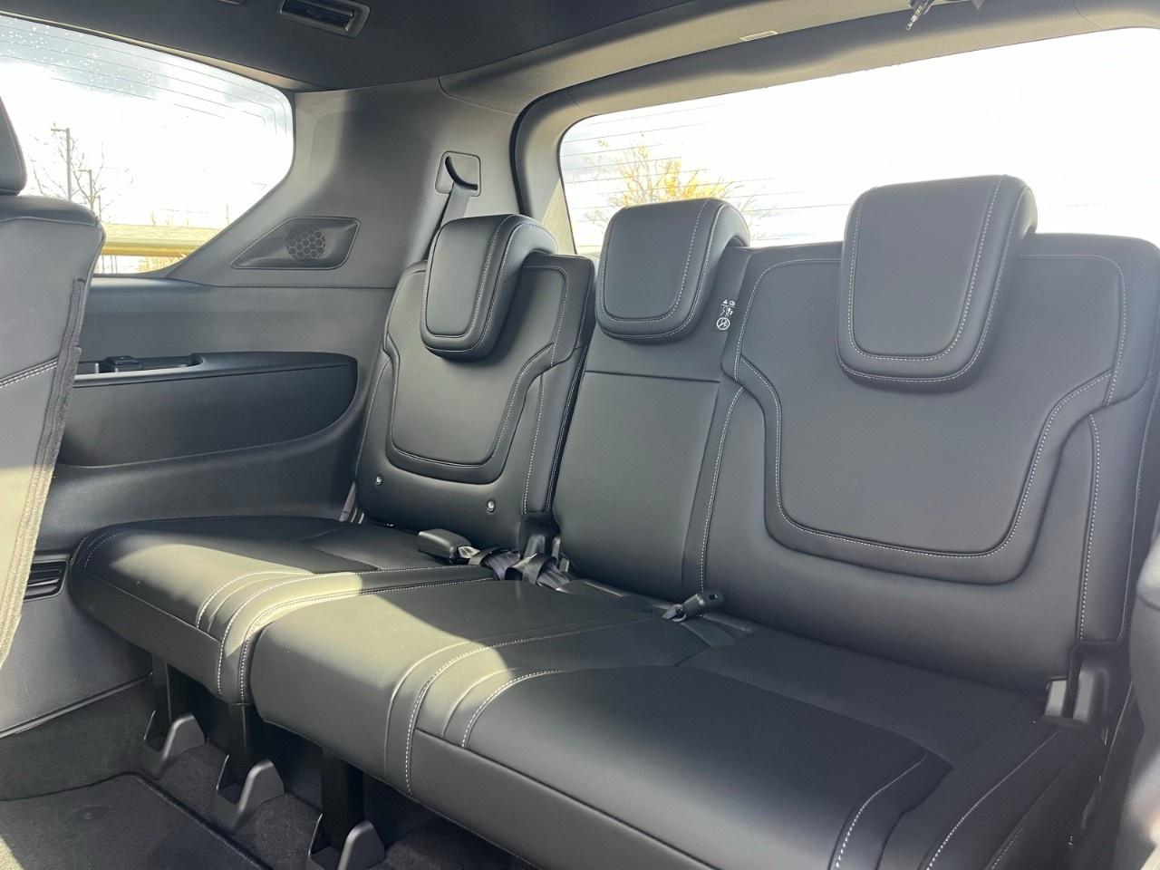 2026 Nissan Armada 4x4 PRO-4X Photo