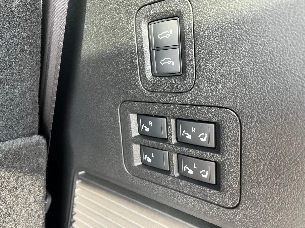 2026 Nissan Armada 4x4 PRO-4X Photo