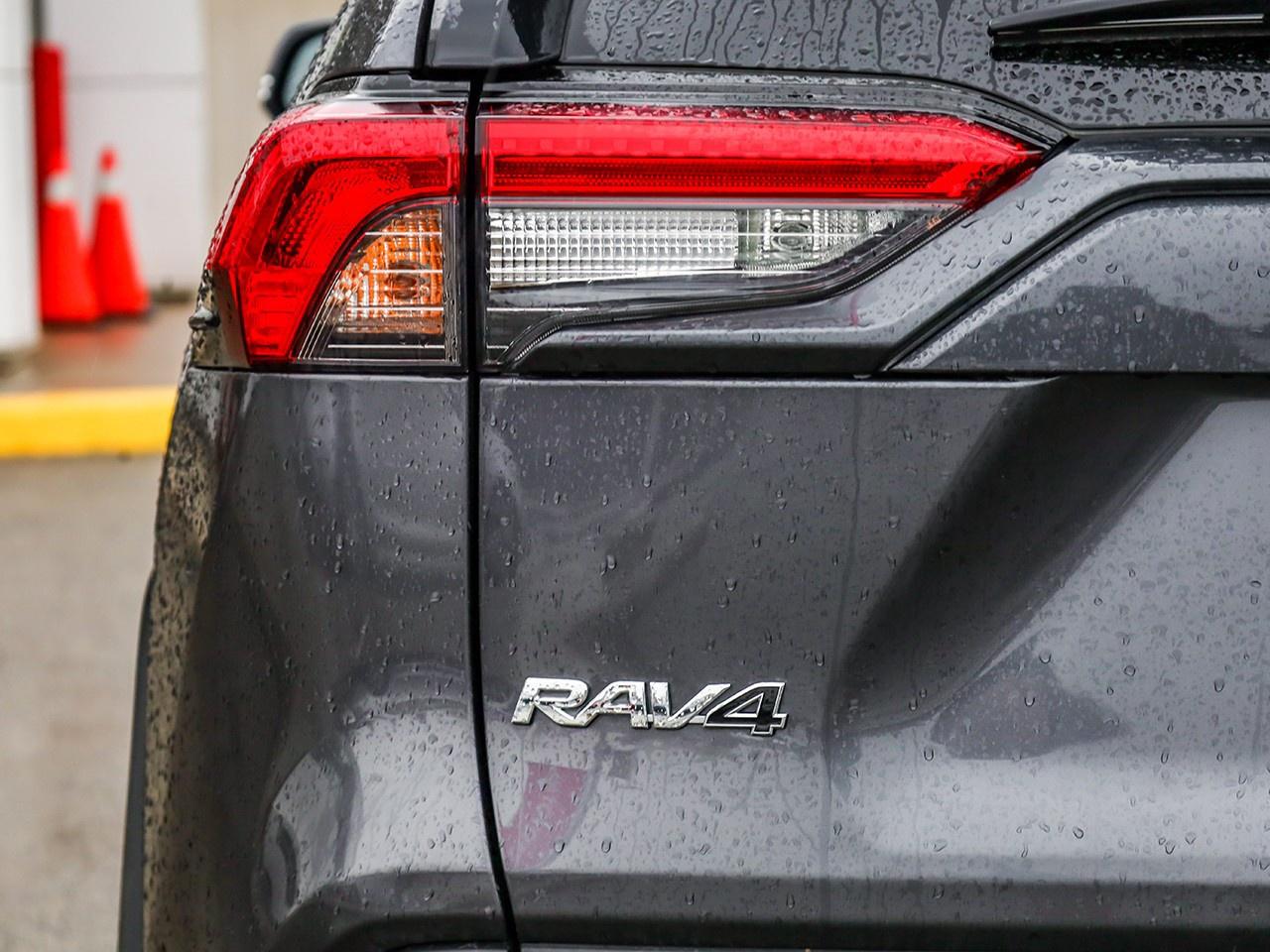 2024 Toyota RAV4 LE Photo