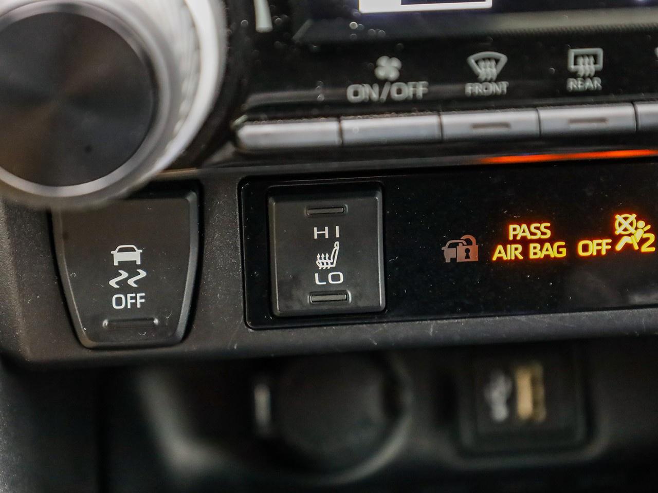 2024 Toyota RAV4 LE Photo