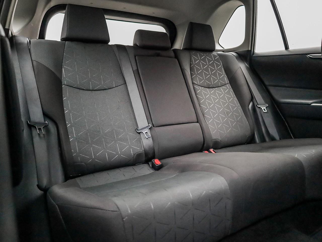 2024 Toyota RAV4 LE Photo