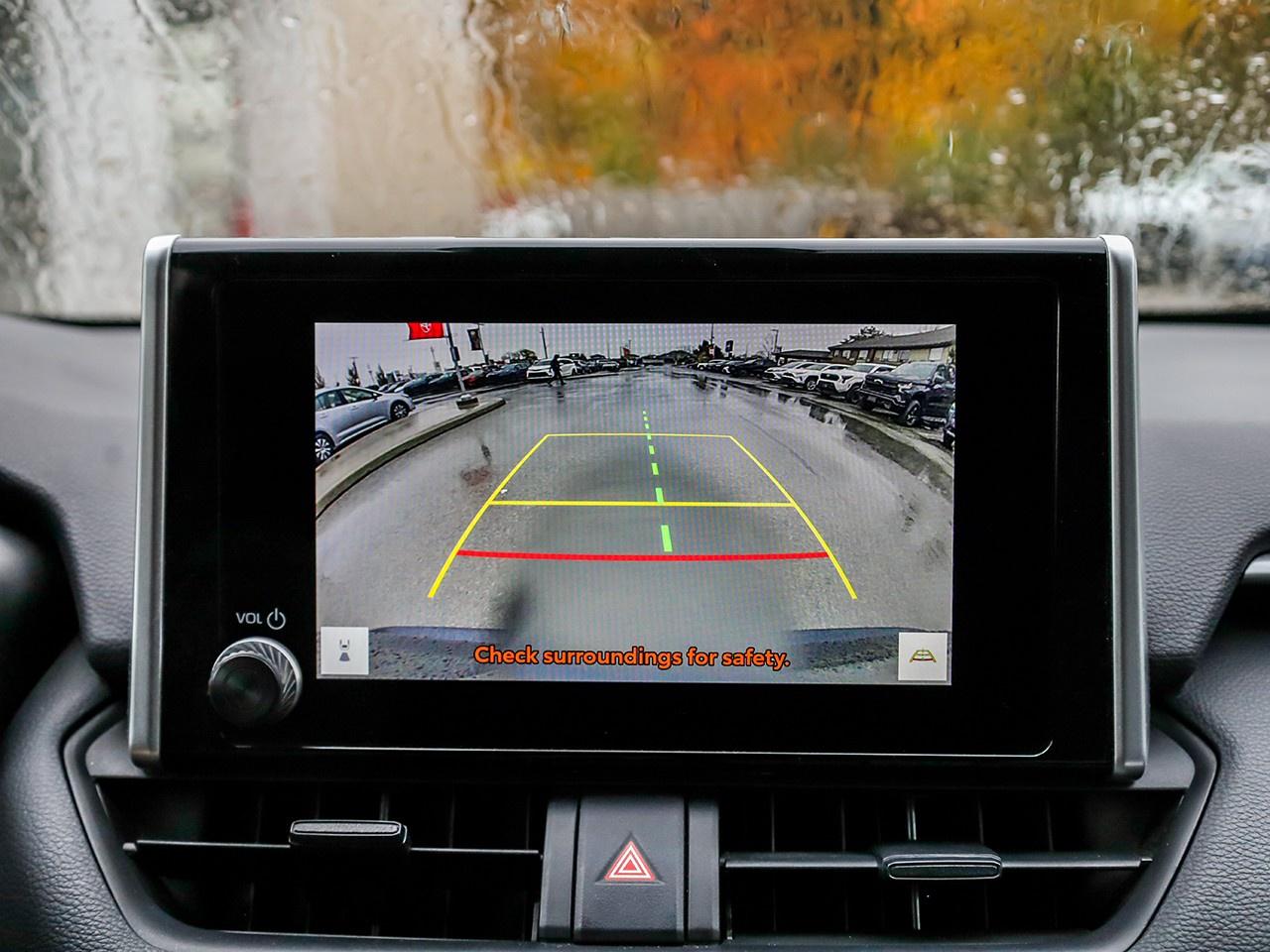 2024 Toyota RAV4 LE Photo