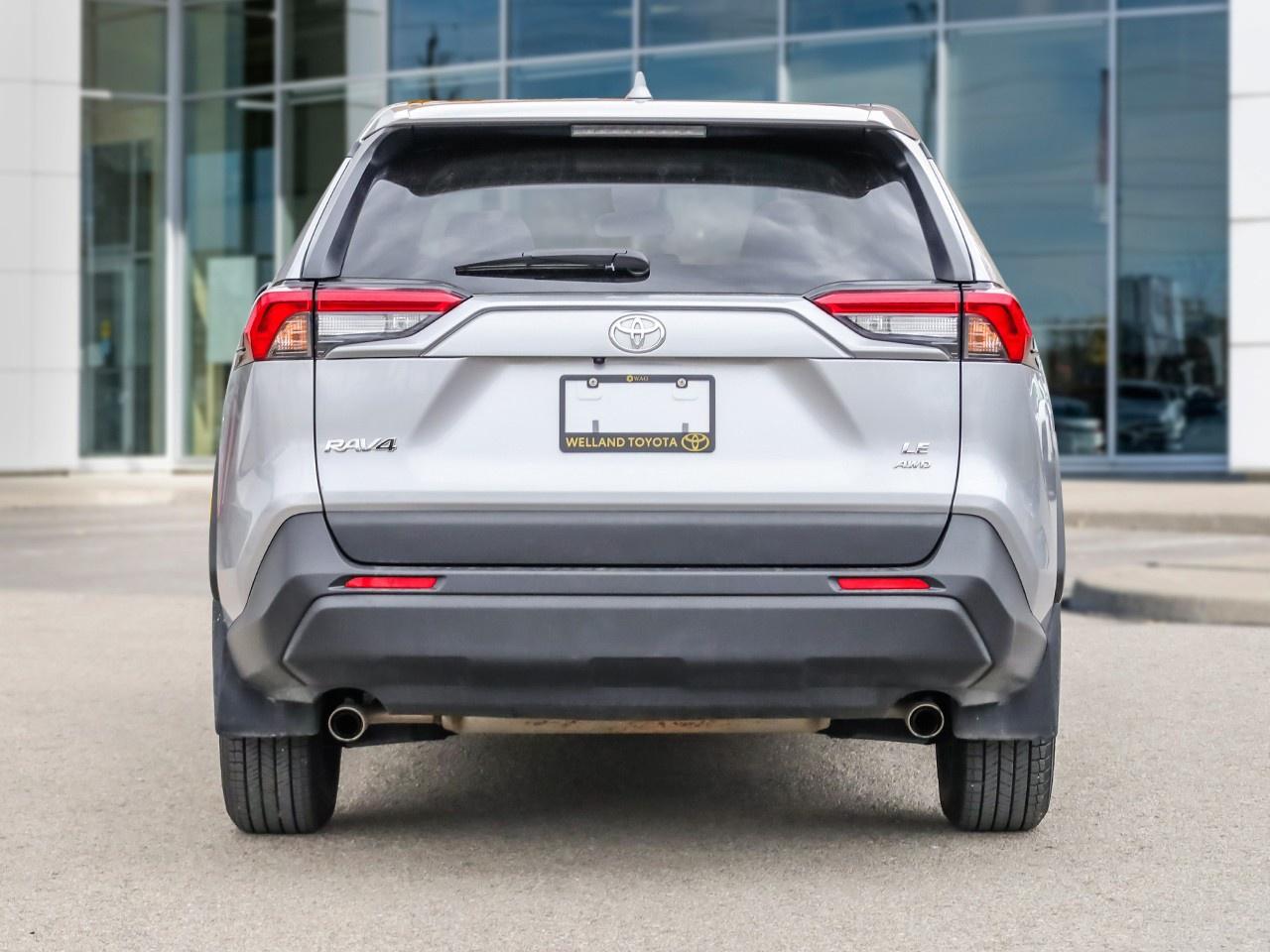 2024 Toyota RAV4 LE Photo