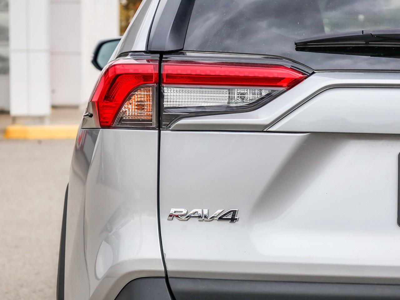 2024 Toyota RAV4 LE Photo