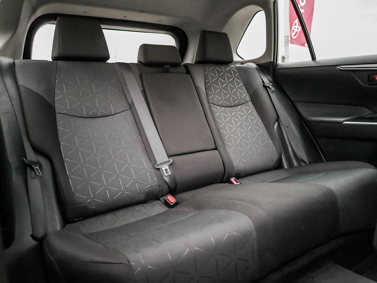 2024 Toyota RAV4 LE Photo