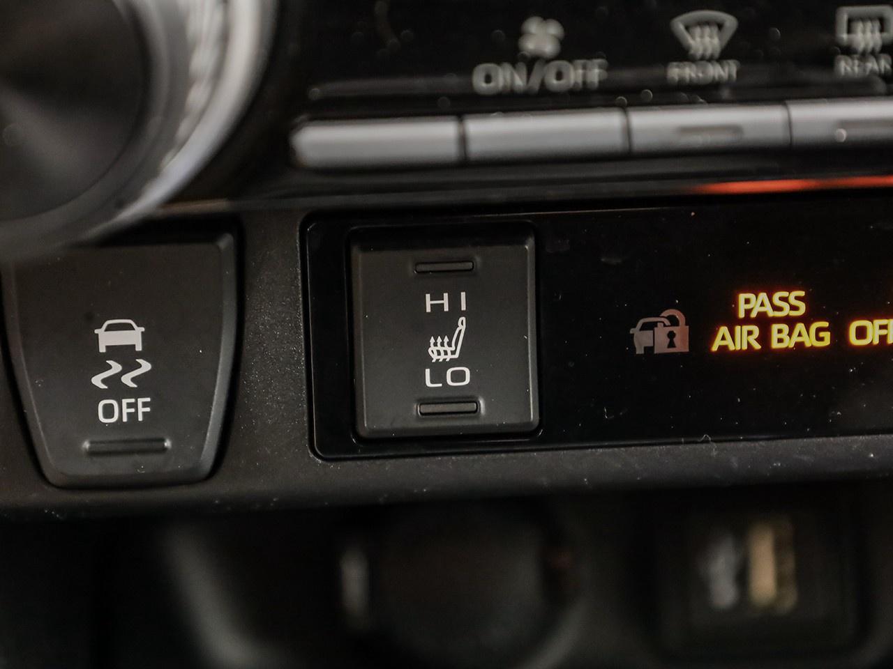 2024 Toyota RAV4 LE Photo