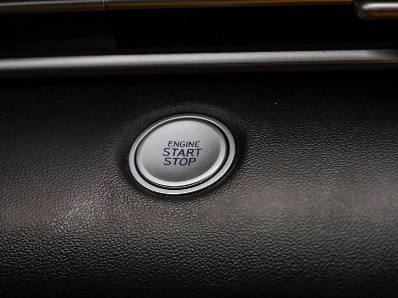 2022 Hyundai Elantra Preferred Photo