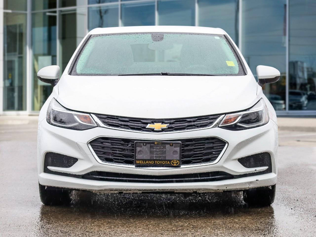 2018 Chevrolet Cruze LT AUTO Photo3