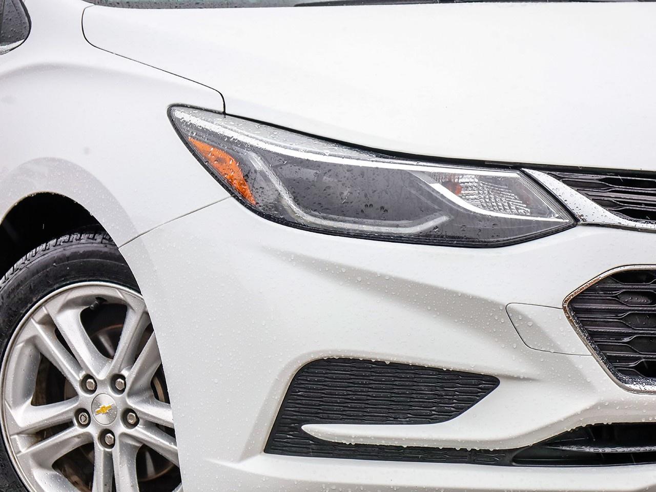 2018 Chevrolet Cruze LT AUTO Photo