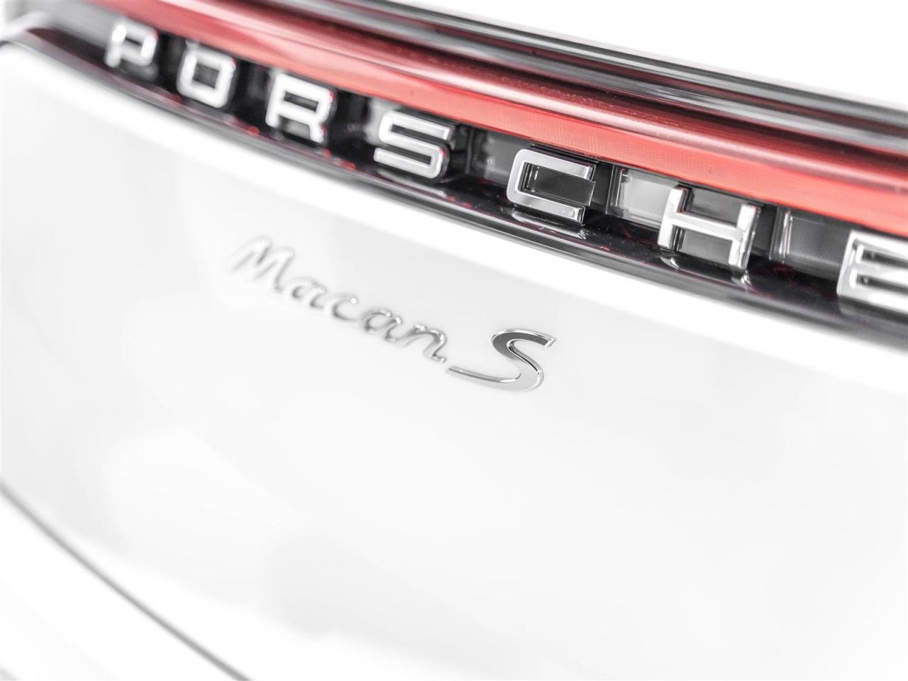 2020 Porsche Macan S|PREMIUM PLUS|BLINDSPOT|LANE DEPART|BOSE|360CAM|LOADED Photo