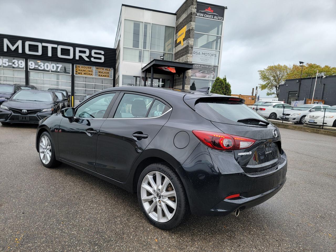 2017 Mazda MAZDA3 GT - Photo #7