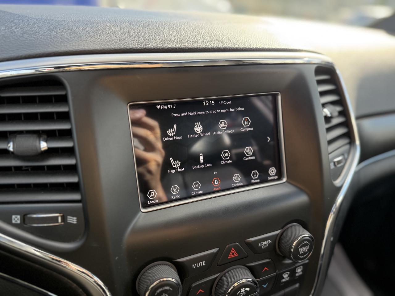 2018 Jeep Grand Cherokee LIMITED | SUNROOF | BACK UP CAMERA | LOADED Photo