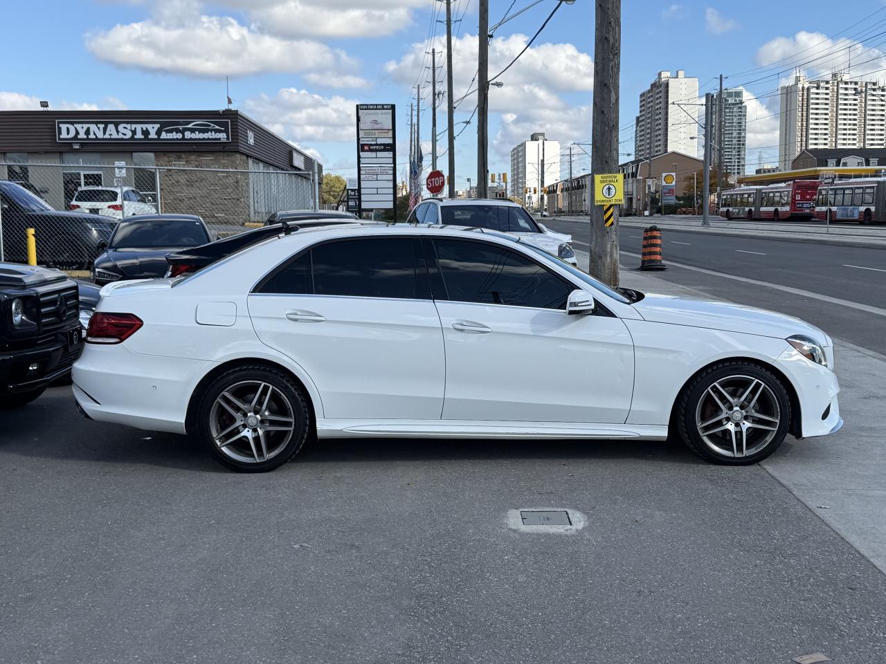 2016 Mercedes-Benz E-Class 400 //AMG SPORT | PANO | HARMAN KARDON | LOADED | Photo