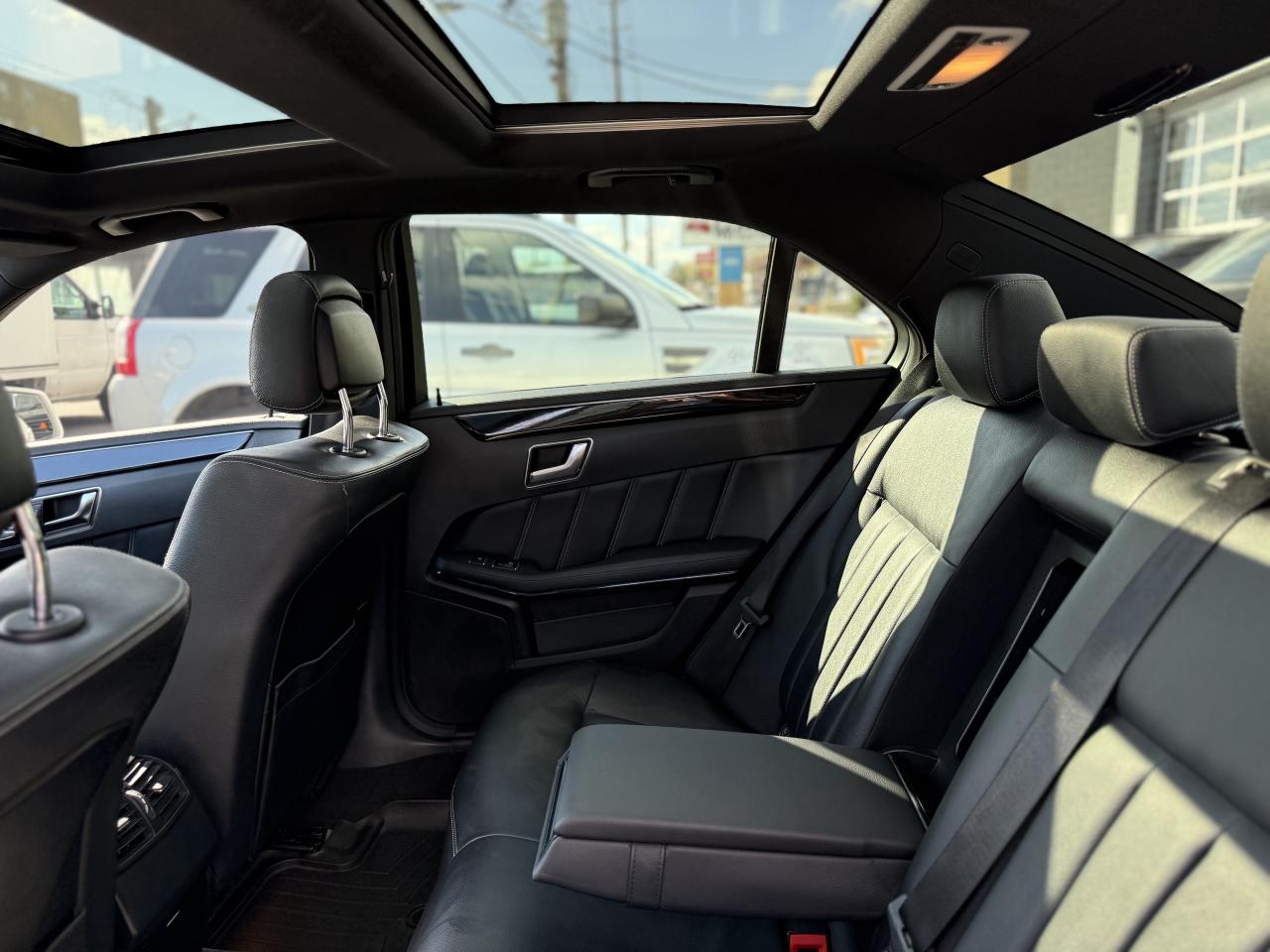 2016 Mercedes-Benz E-Class 400 //AMG SPORT | PANO | HARMAN KARDON | LOADED | Photo