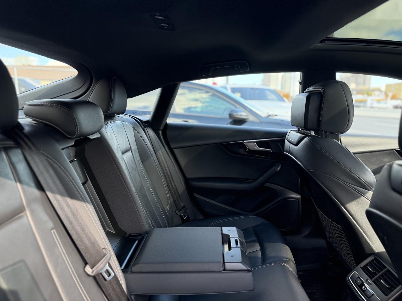 2021 Audi A5 Sportback PROGRESSIV S-LINE | CARPLAY | PANO | LOADED Photo