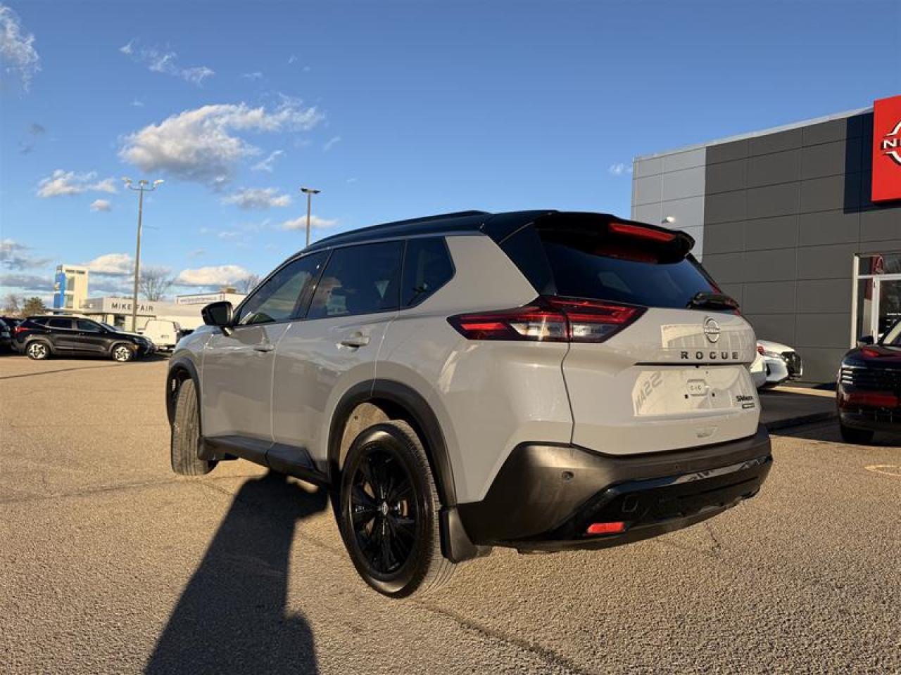 2023 Nissan Rogue SV Midnight Edition AWD CVT Photo