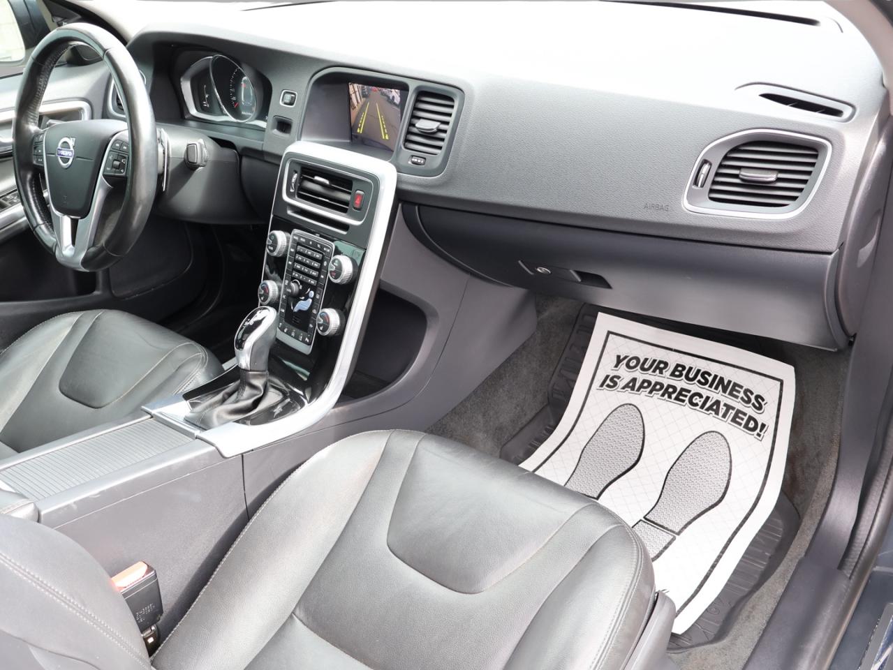 2018 Volvo S60 T6 DYNAMIC AWD *VOLVO MAINTAIN* CAMERA NAV BLUETOOTH LEATHER HEATED SEATS SUNROOF CRUISE ALLOYS - Photo #11