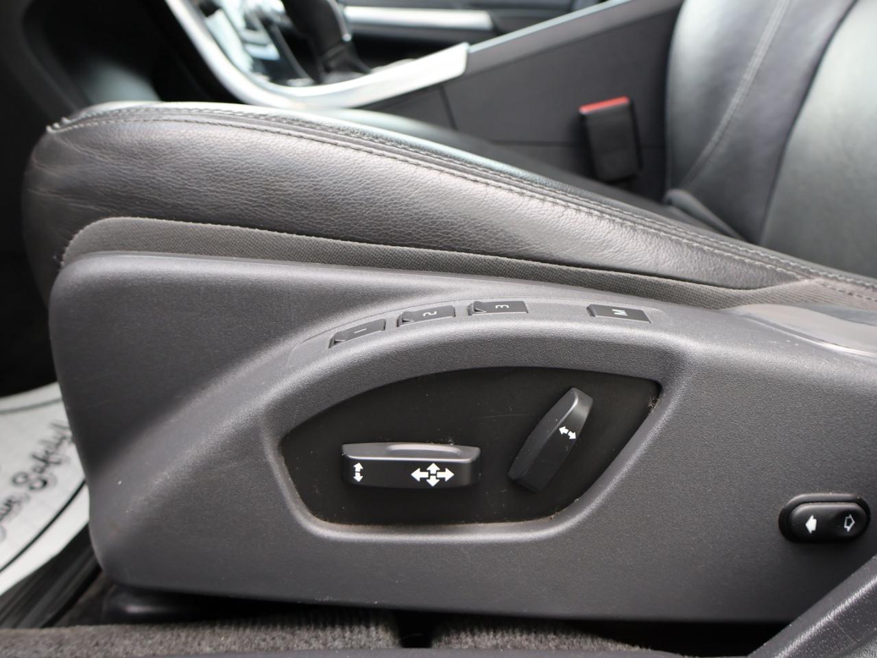 2018 Volvo S60 T6 DYNAMIC AWD *VOLVO MAINTAIN* CAMERA NAV BLUETOOTH LEATHER HEATED SEATS SUNROOF CRUISE ALLOYS - Photo #28