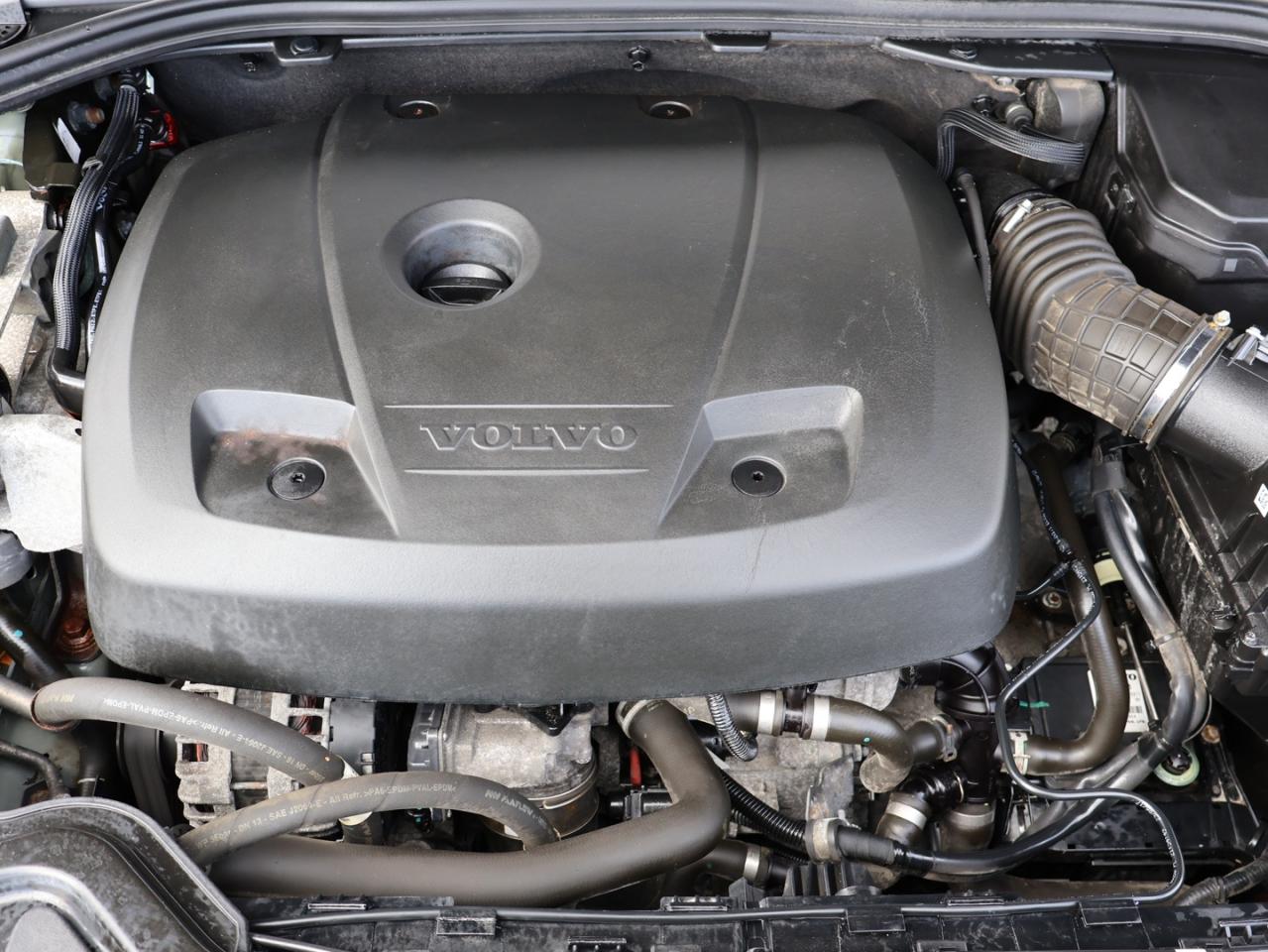 2018 Volvo S60 T6 DYNAMIC AWD *VOLVO MAINTAIN* CAMERA NAV BLUETOOTH LEATHER HEATED SEATS SUNROOF CRUISE ALLOYS - Photo #39