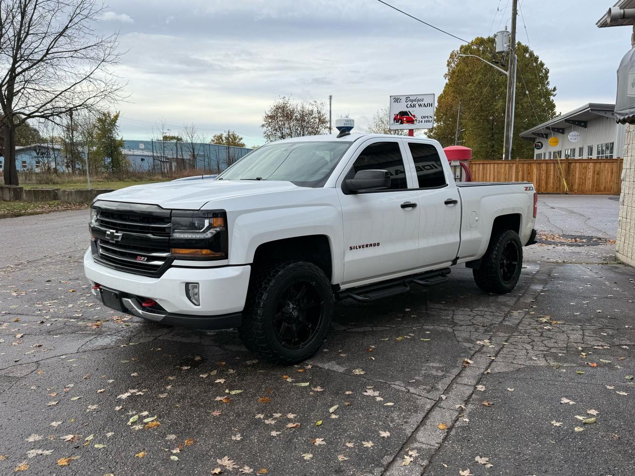 Used 2018 Chevrolet Silverado 1500 LT for sale in Mount Brydges, ON