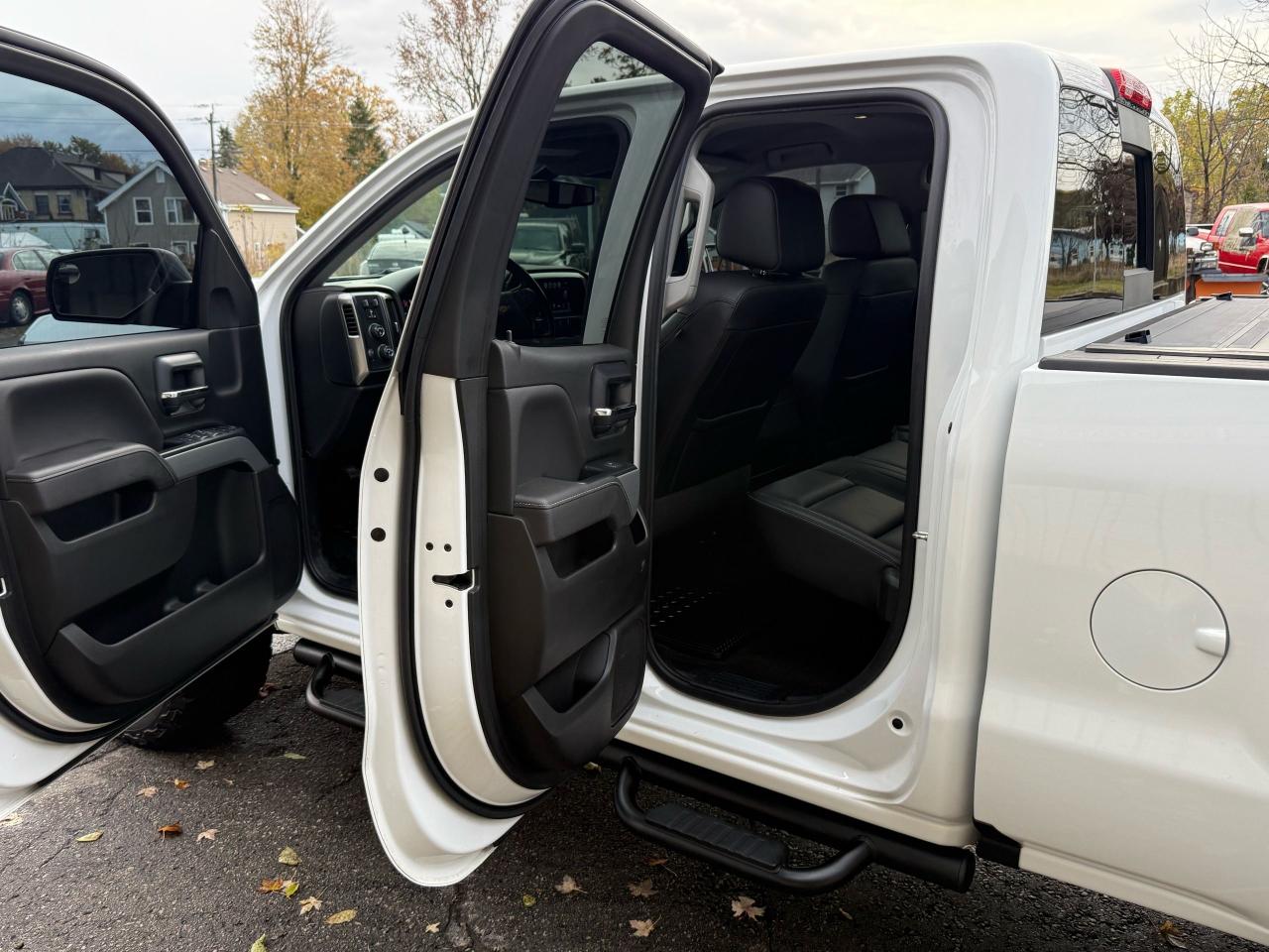 2018 Chevrolet Silverado 1500 LT - Photo #12