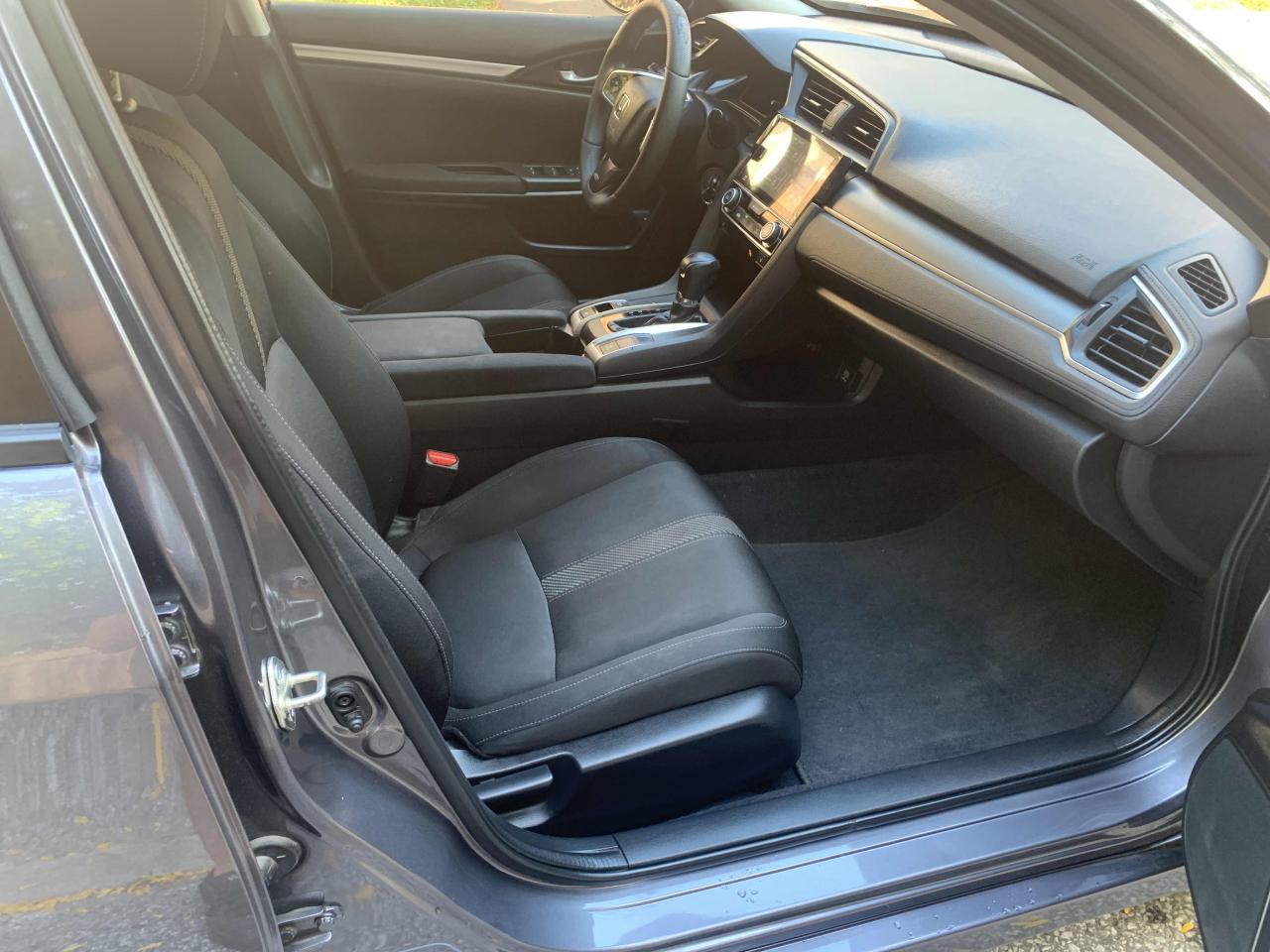 2017 Honda Civic LX/ LOW KM / REAR CAM / SUPER CLEAN / HEATED SEATS - Photo #11