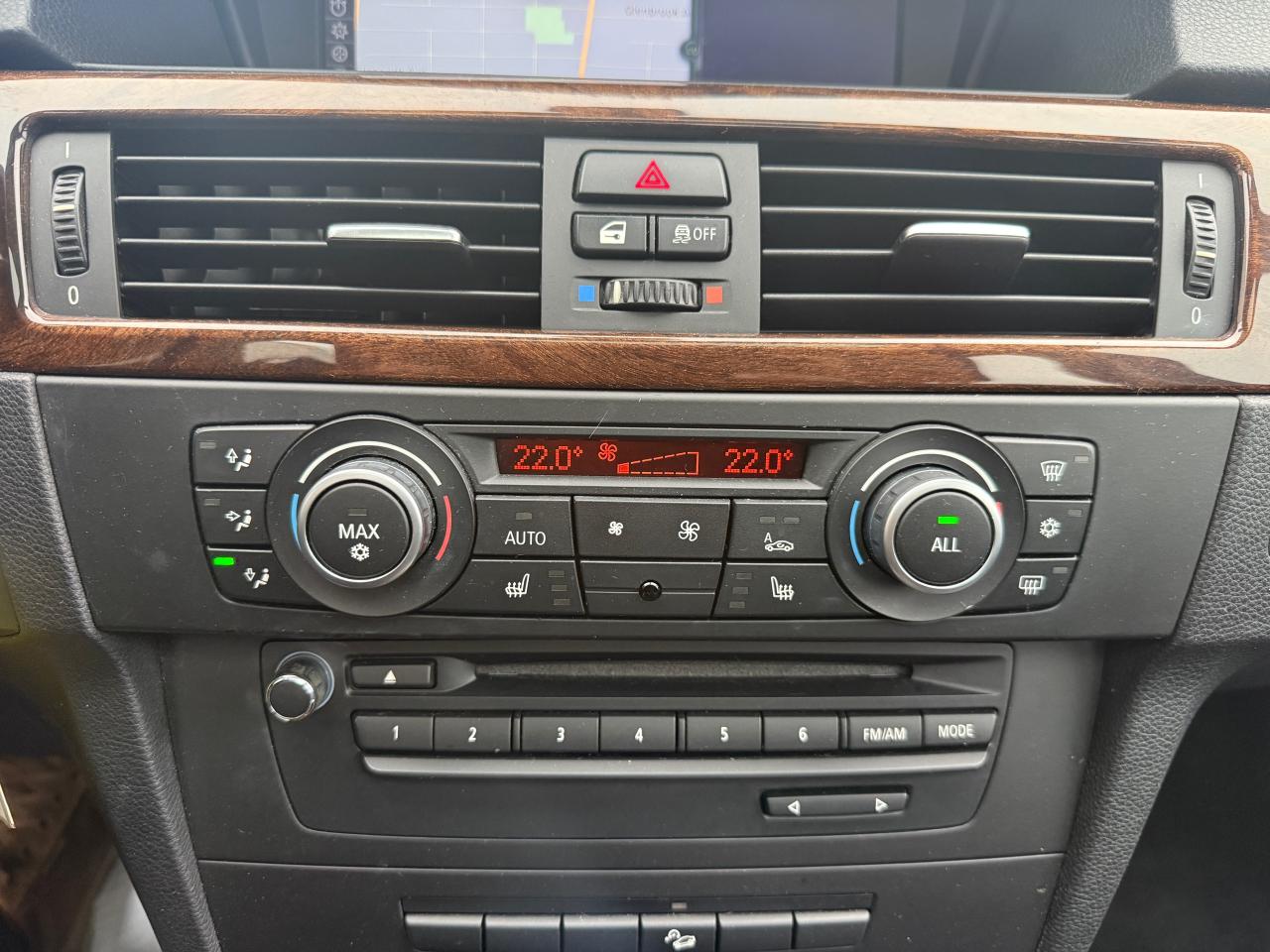 2011 BMW 3 Series 328i xDrive Executive Edition - Photo #17