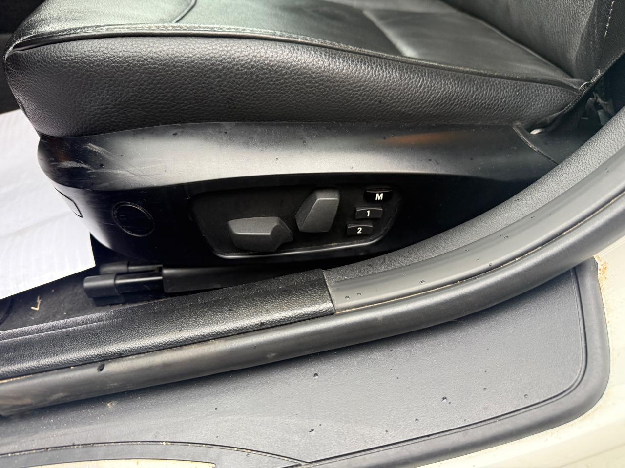 2011 BMW 3 Series 328i xDrive Executive Edition - Photo #20