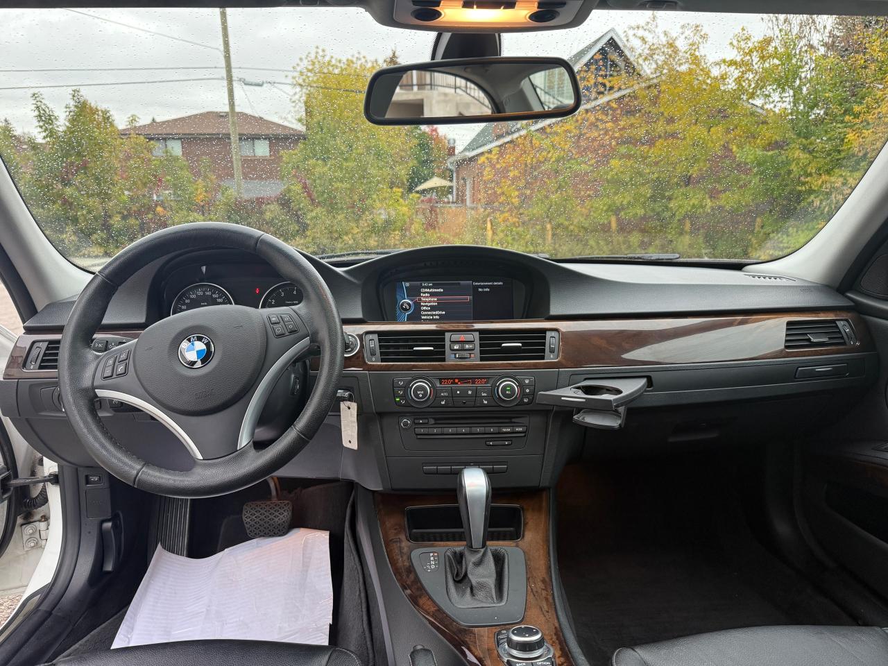 2011 BMW 3 Series 328i xDrive Executive Edition - Photo #13