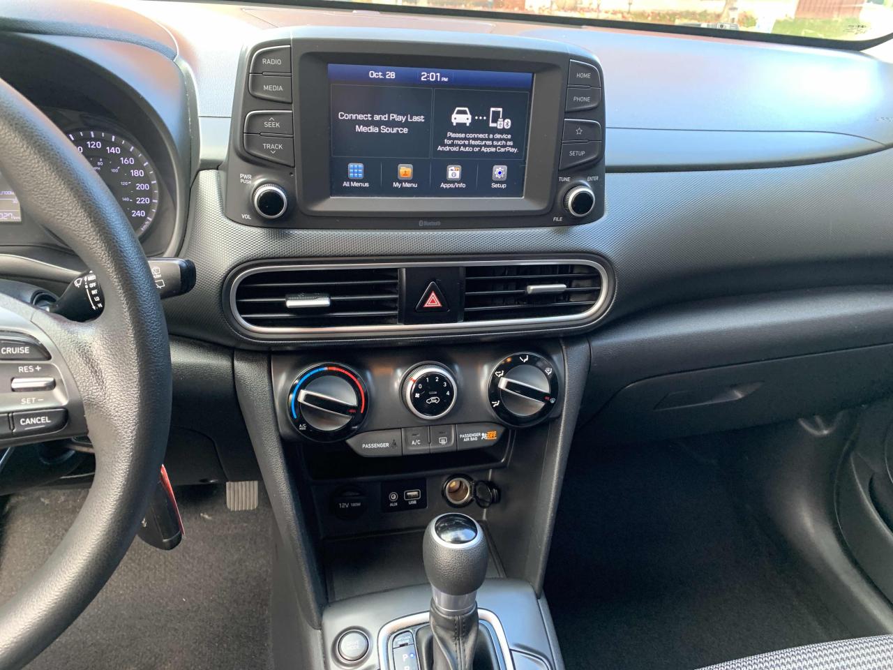 2018 Hyundai KONA ESSENTIAL/ NO ACCIDENT/ LOW KM / ALLOYS / CLEAN/AC - Photo #9