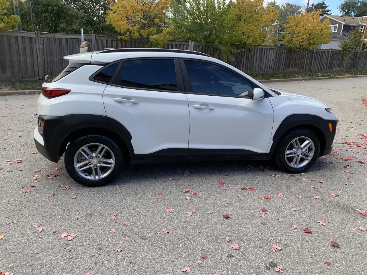 2018 Hyundai KONA ESSENTIAL/ NO ACCIDENT/ LOW KM / ALLOYS / CLEAN/AC - Photo #4