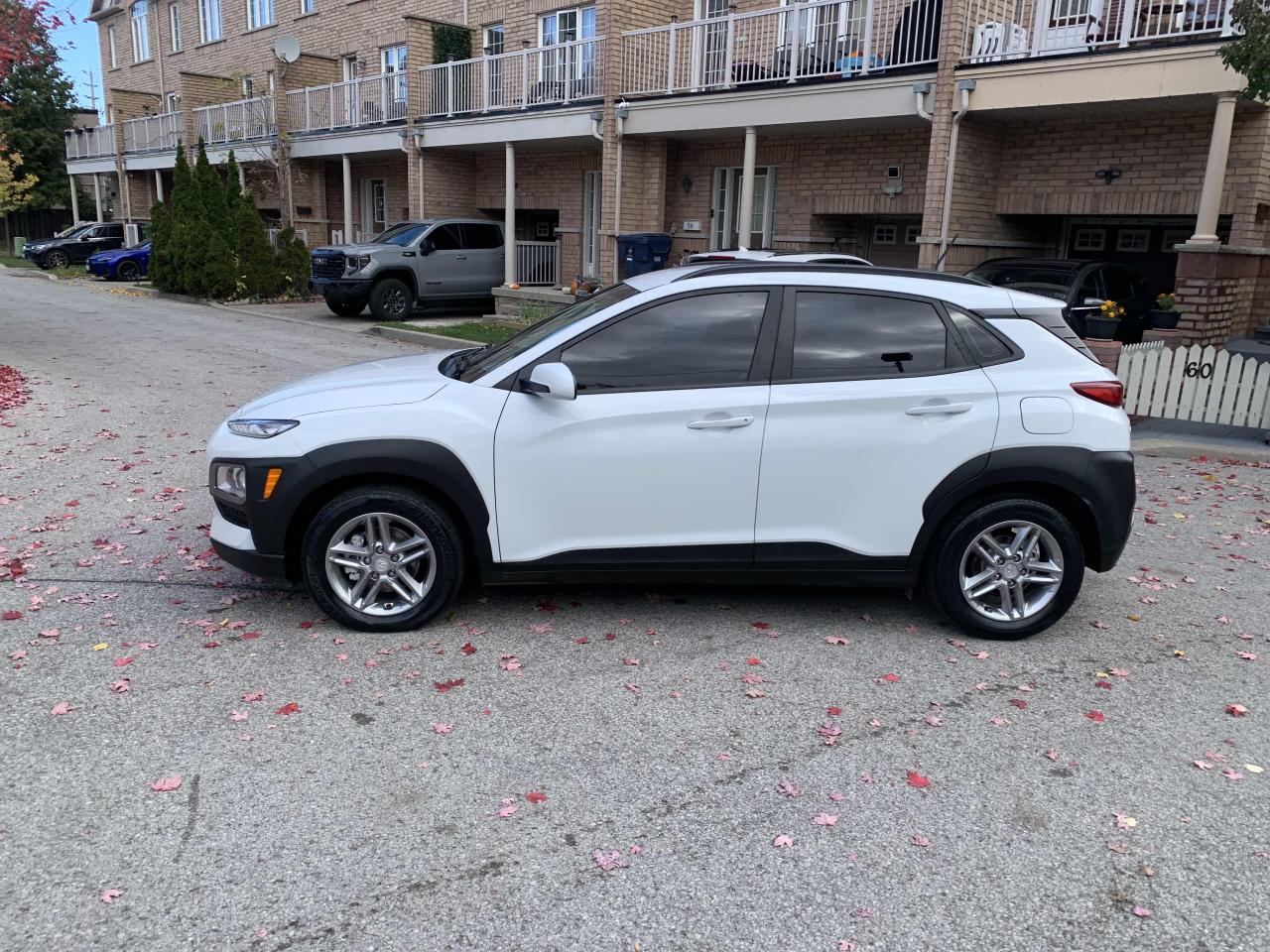 2018 Hyundai KONA ESSENTIAL/ NO ACCIDENT/ LOW KM / ALLOYS / CLEAN/AC - Photo #2