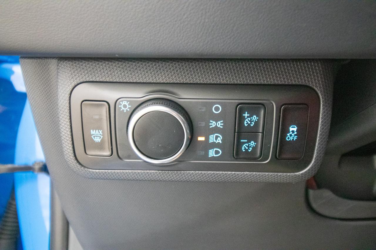 2023 Ford Mustang Mach-E Premium RWD Photo5