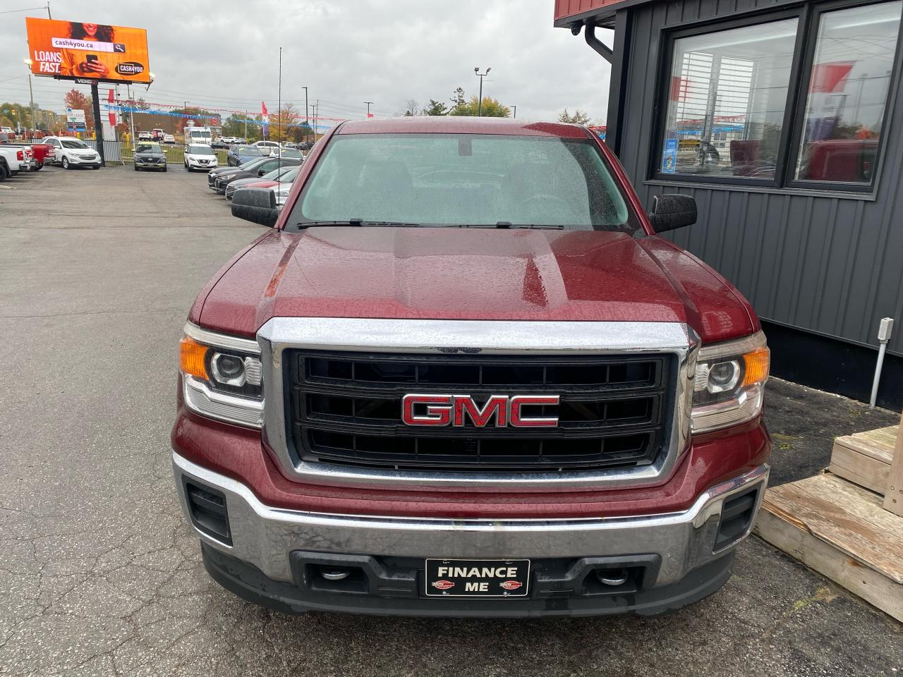 2014 GMC Sierra 1500 Custom 2WD, Well Equipped. - Photo #3