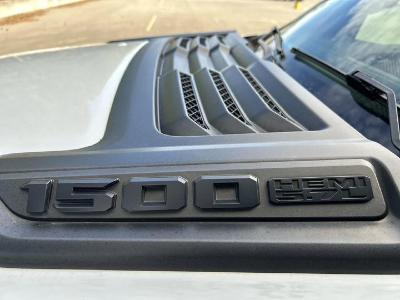 2022 RAM 1500 Sport 4x4 Crew | Remote Start | Leather Seats | Heated Seats Photo