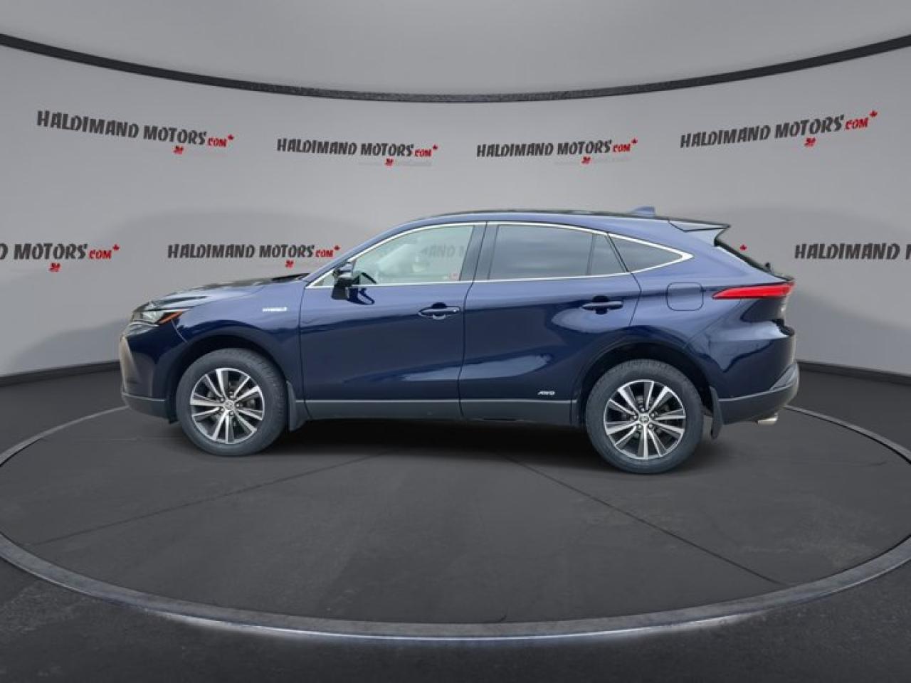 2021 Toyota Venza Hybrid Photo4