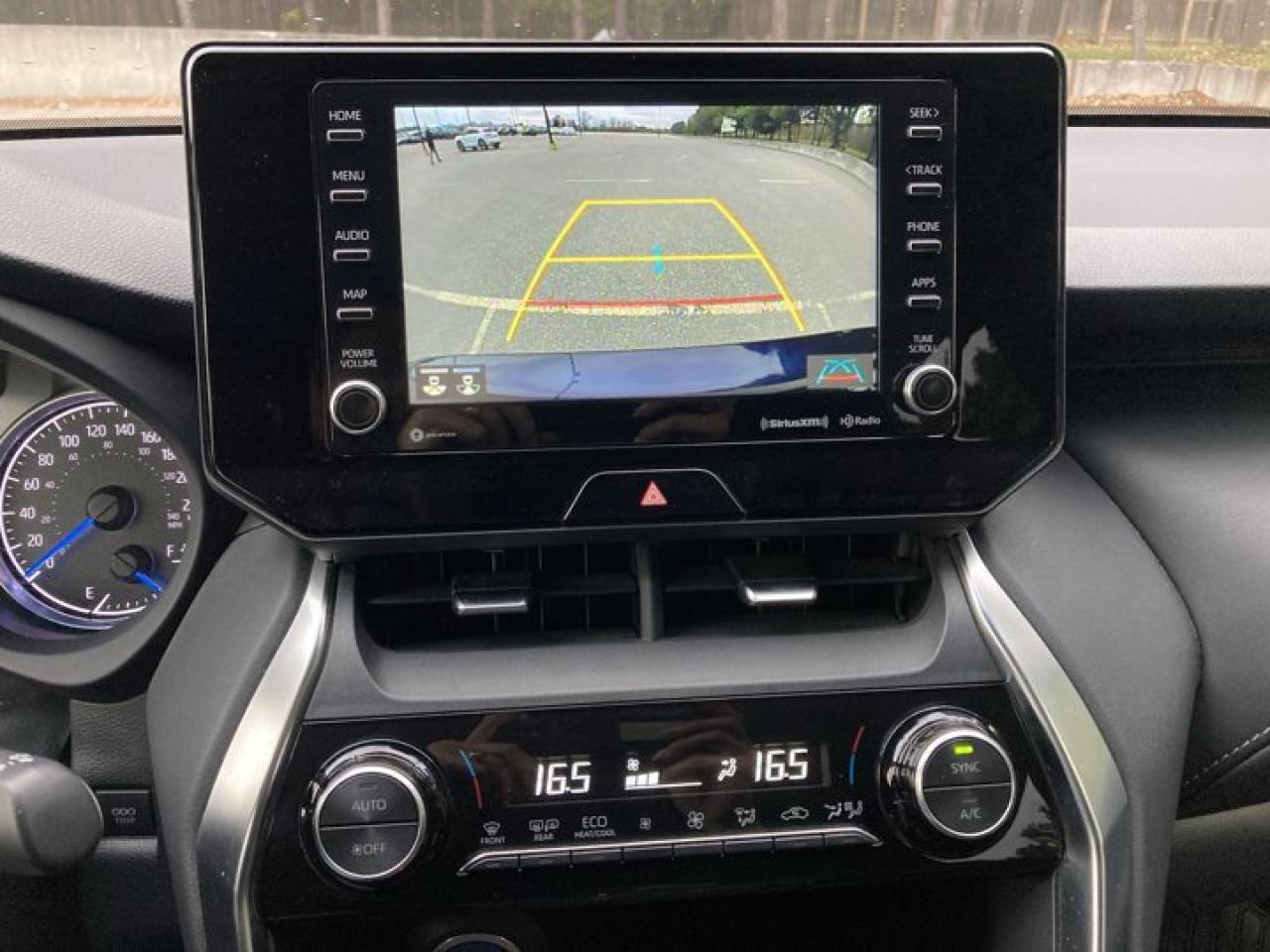 2021 Toyota Venza Hybrid Photo