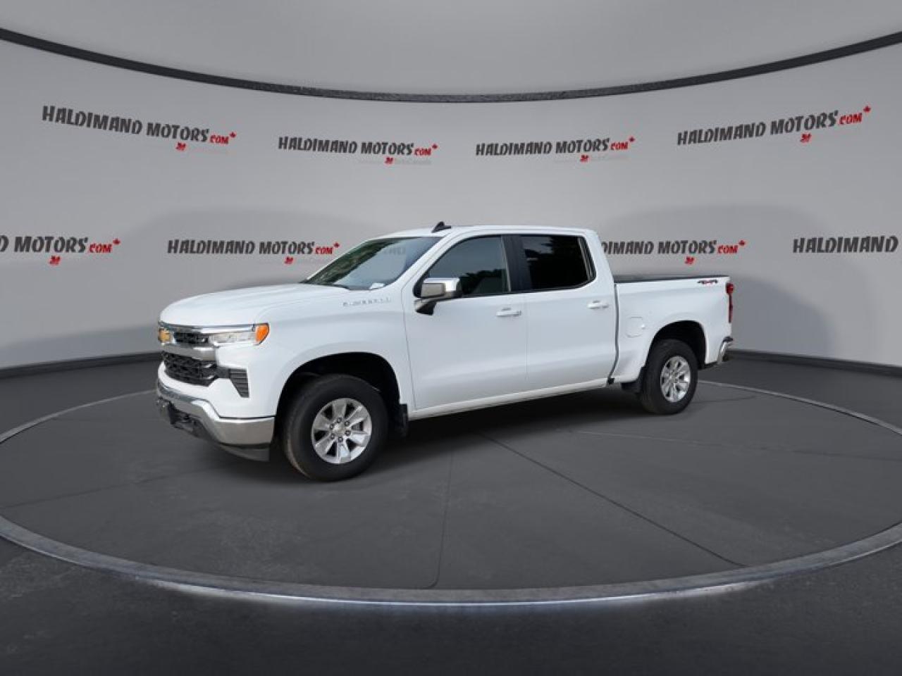 2024 Chevrolet Silverado 1500 LT Crew Photo3