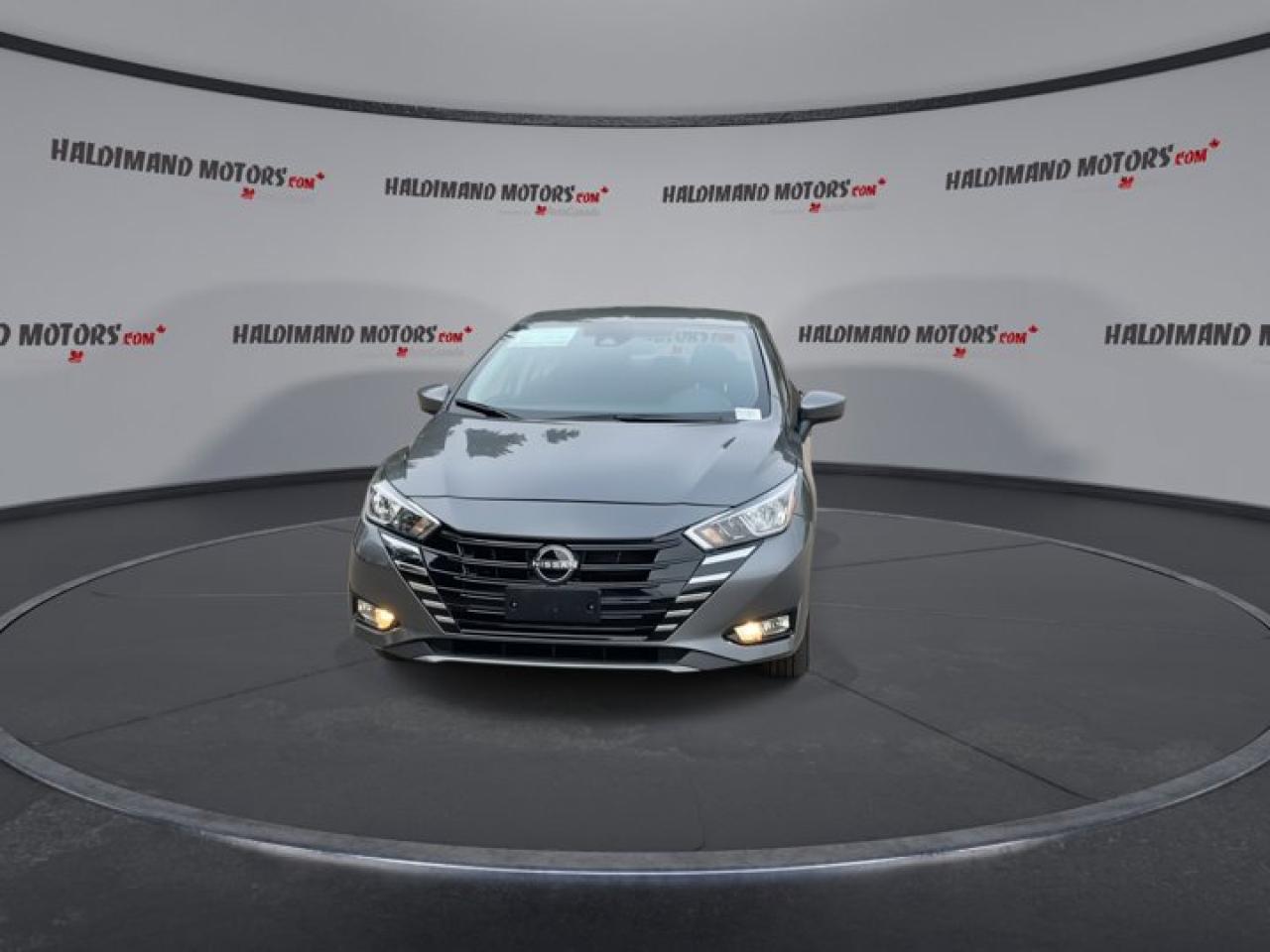 2024 Nissan Versa SV Photo2